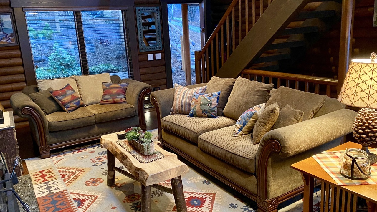Photo of Livingroom in Hayden Lake