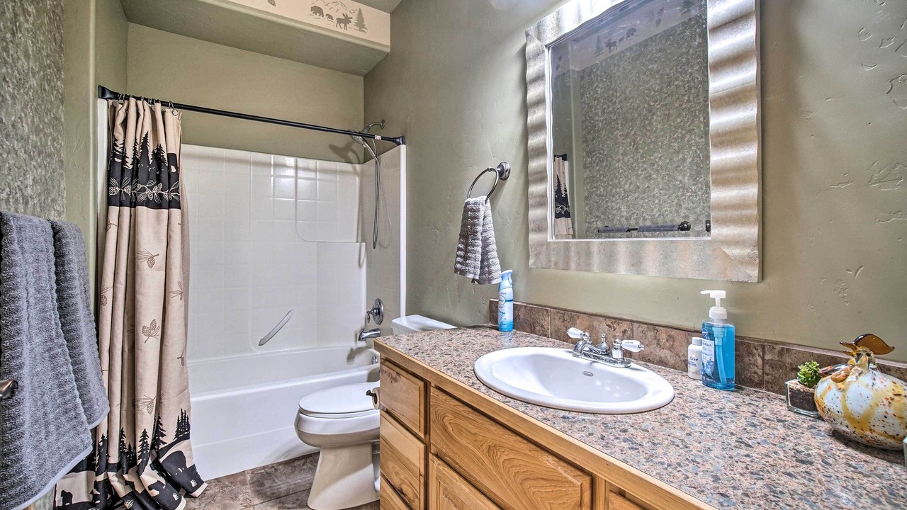 Photo of Bathroom in Garden Valley