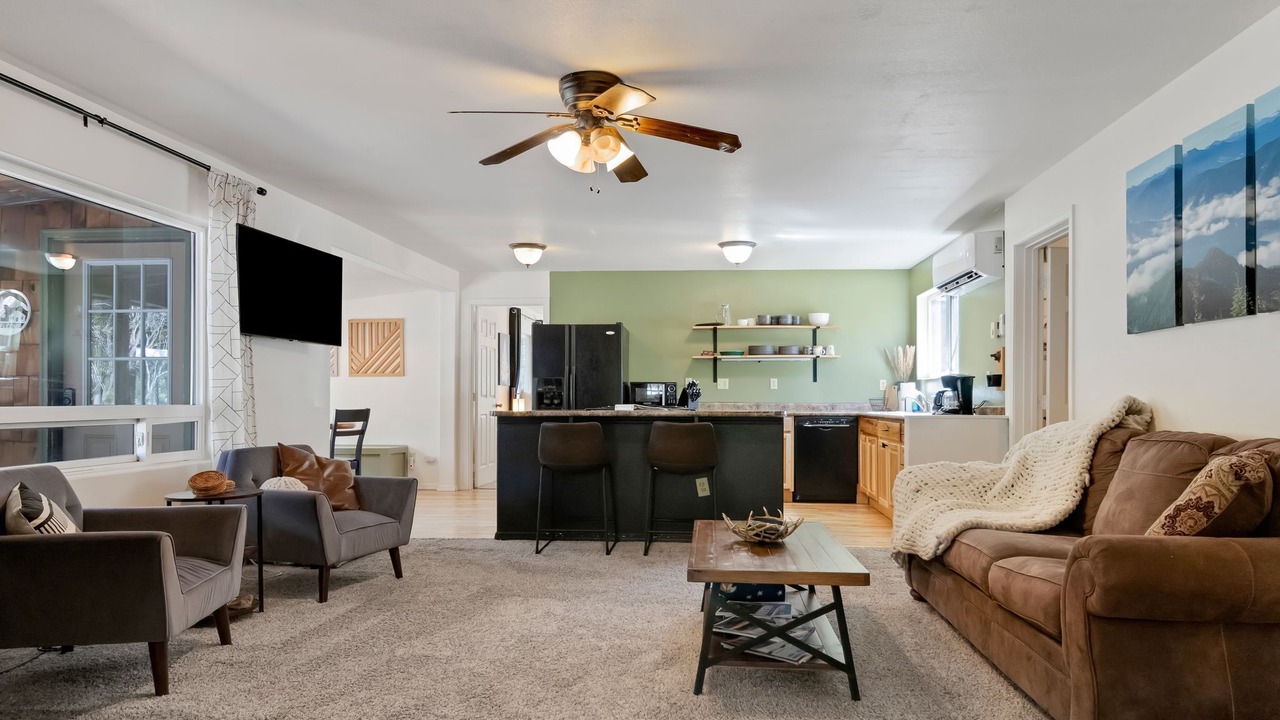 Photo of Livingroom in La Pine