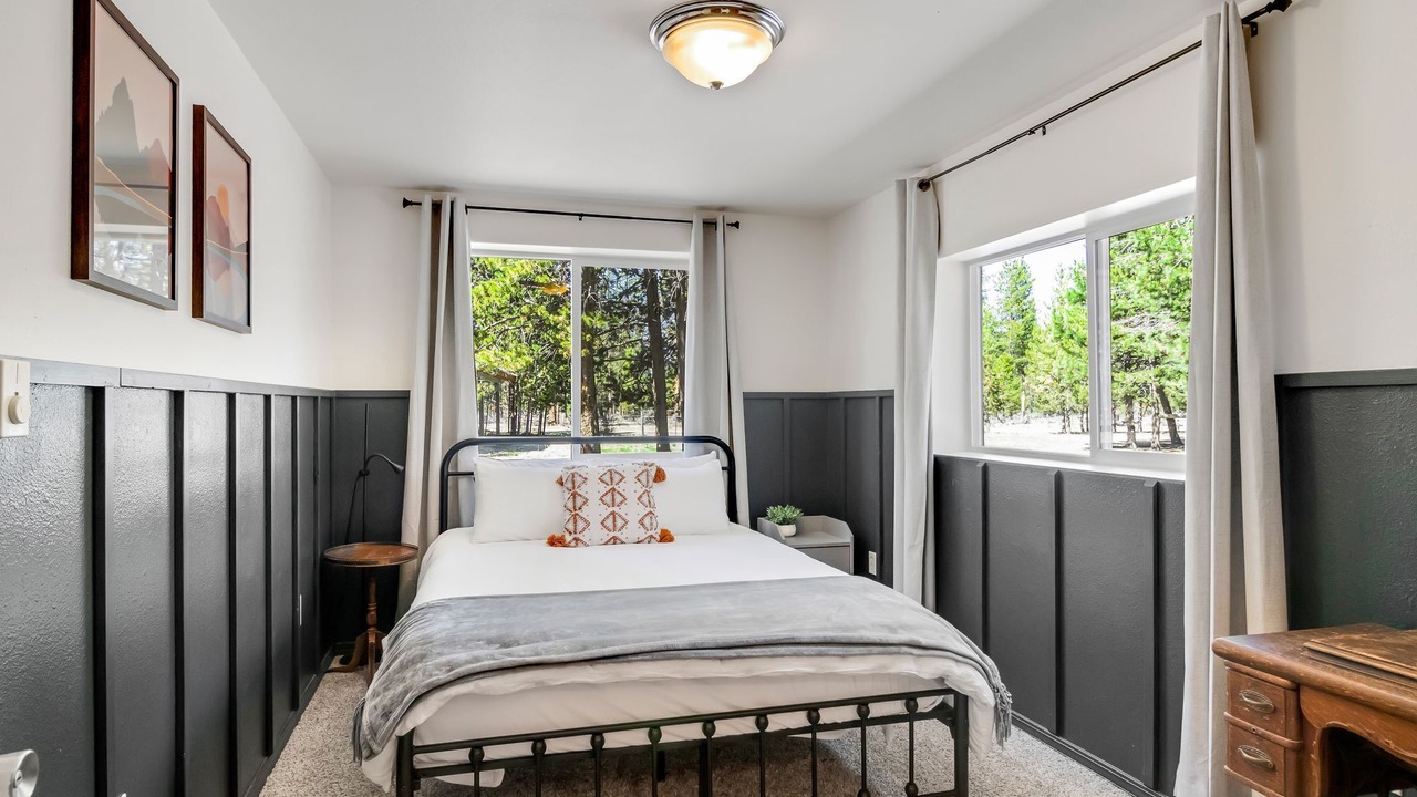 Photo of Bedroom in La Pine