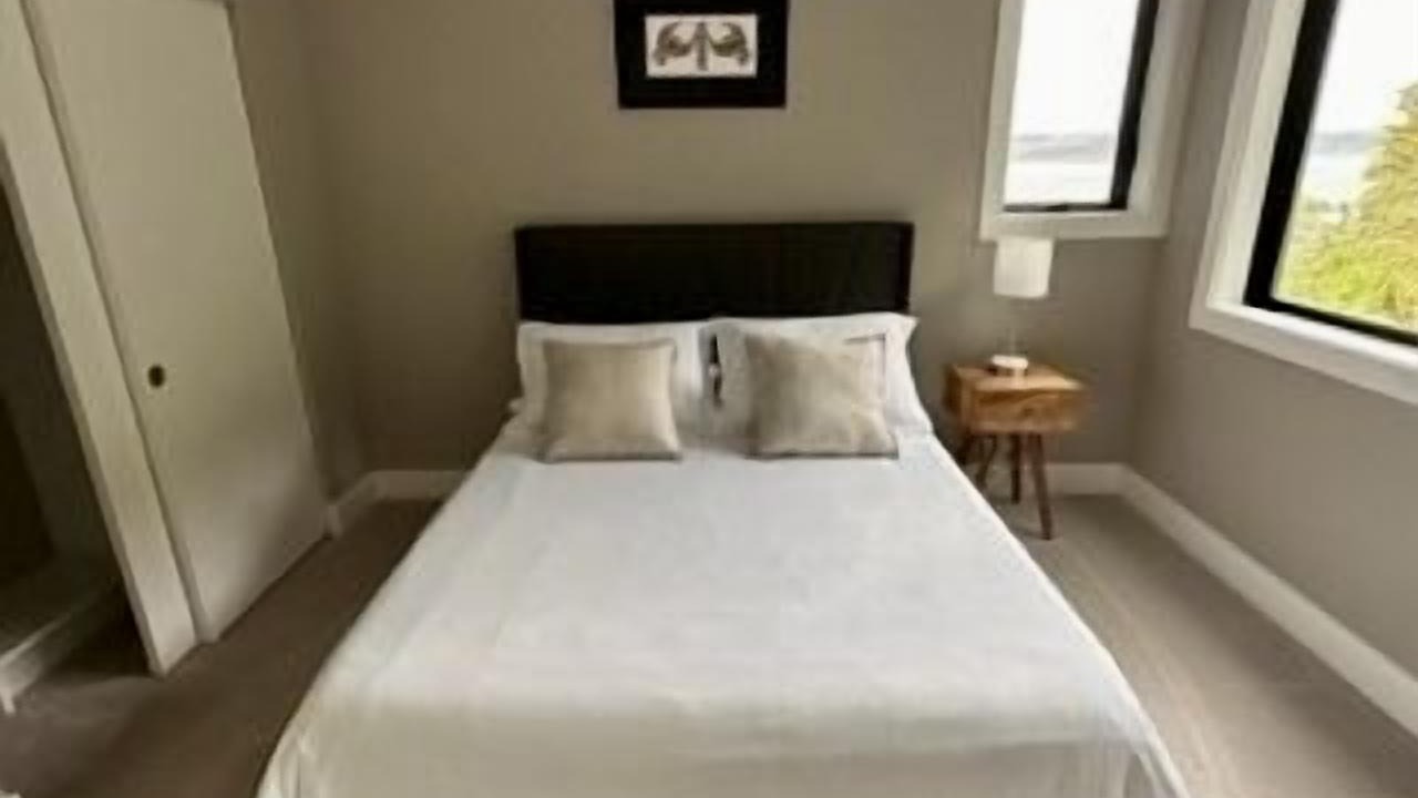 Photo of Bedroom in North End