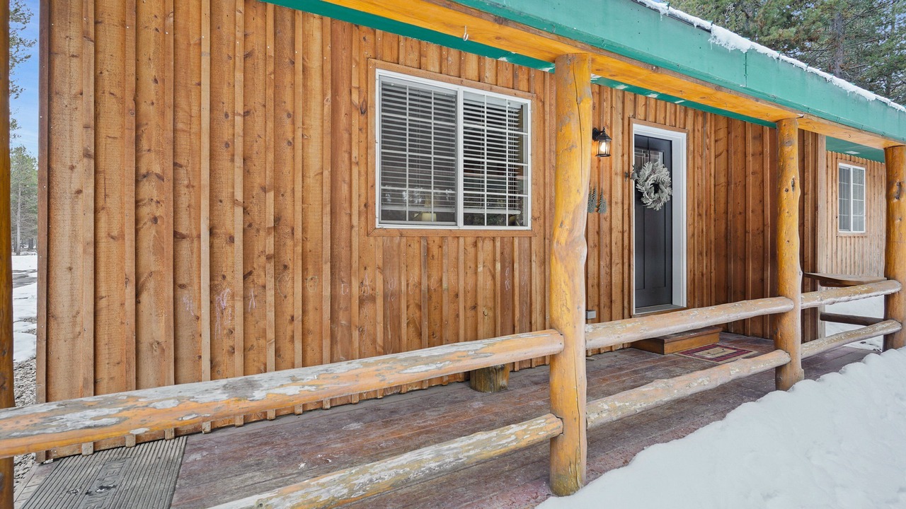 Photo of Patio Balcony in La Pine