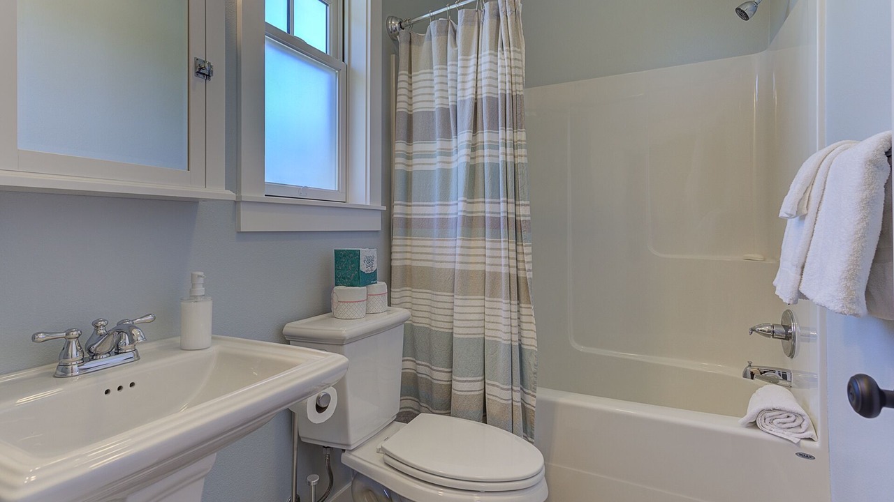 Photo of Bathroom in Seabrook