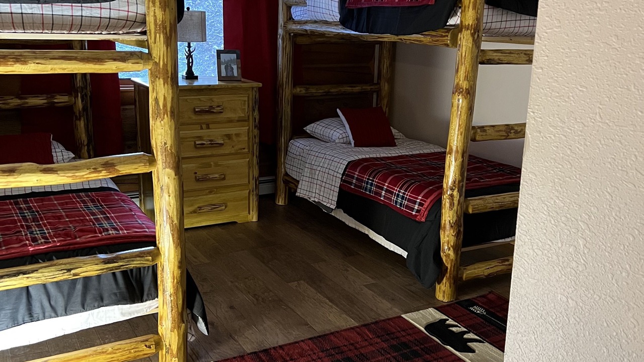 Photo of Bedroom in Gallatin Gateway
