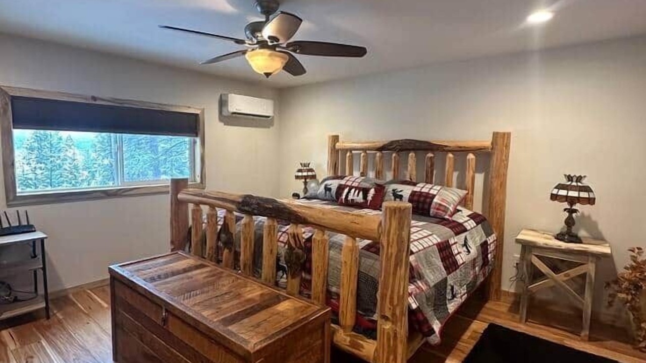 Photo of Bedroom in Crescent