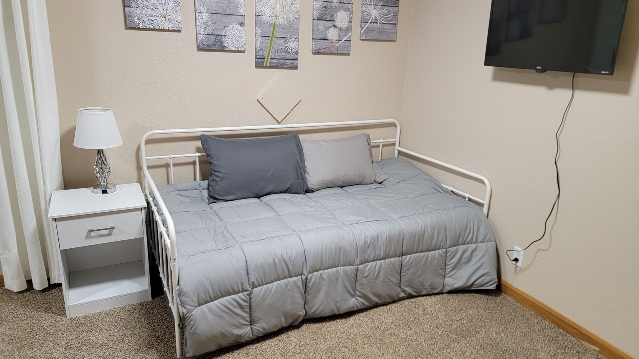 Photo of Bedroom in Ames
