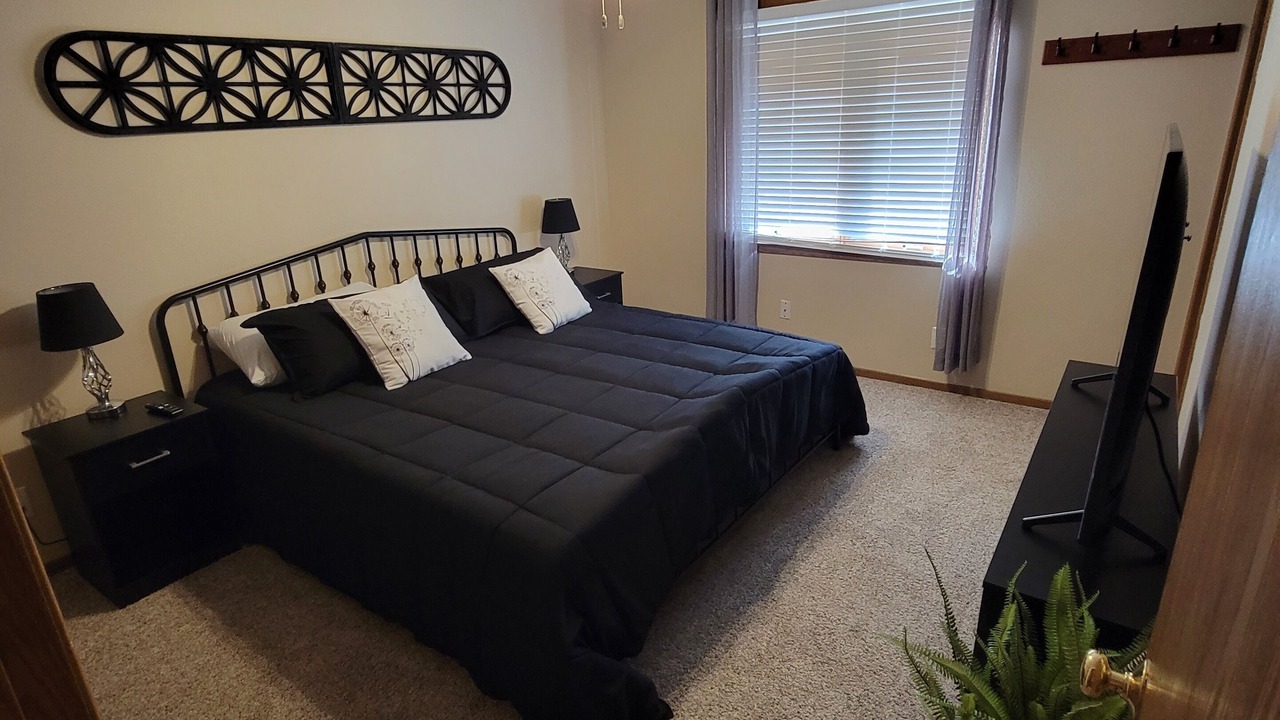 Photo of Bedroom in Ames