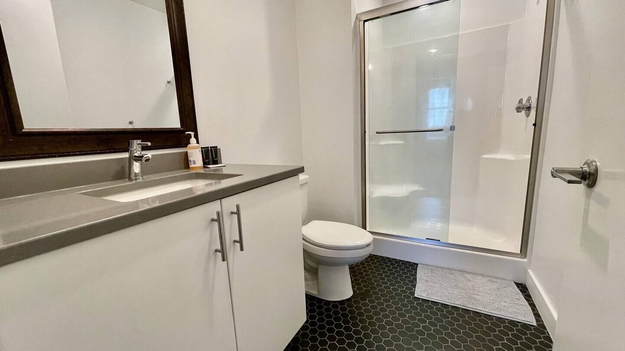 Photo of Bathroom in Old Market