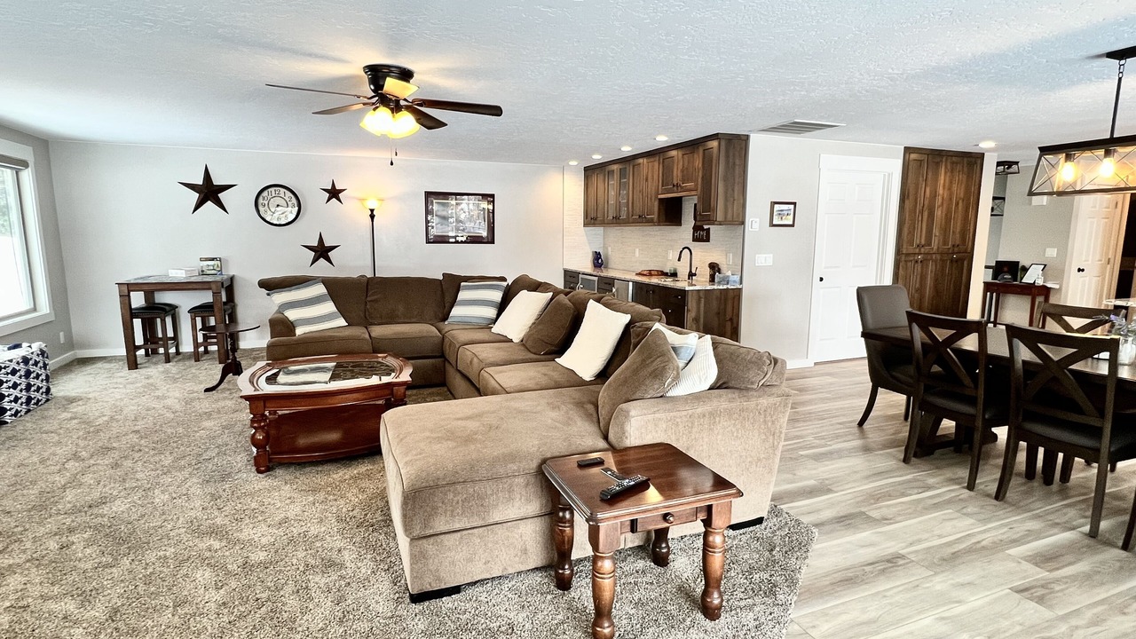 Photo of Livingroom in Cascade