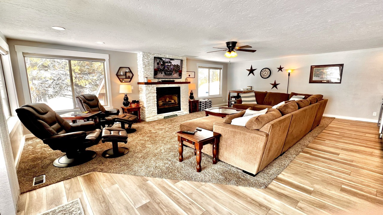 Photo of Livingroom in Cascade