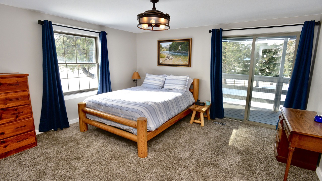 Photo of Bedroom in Cascade