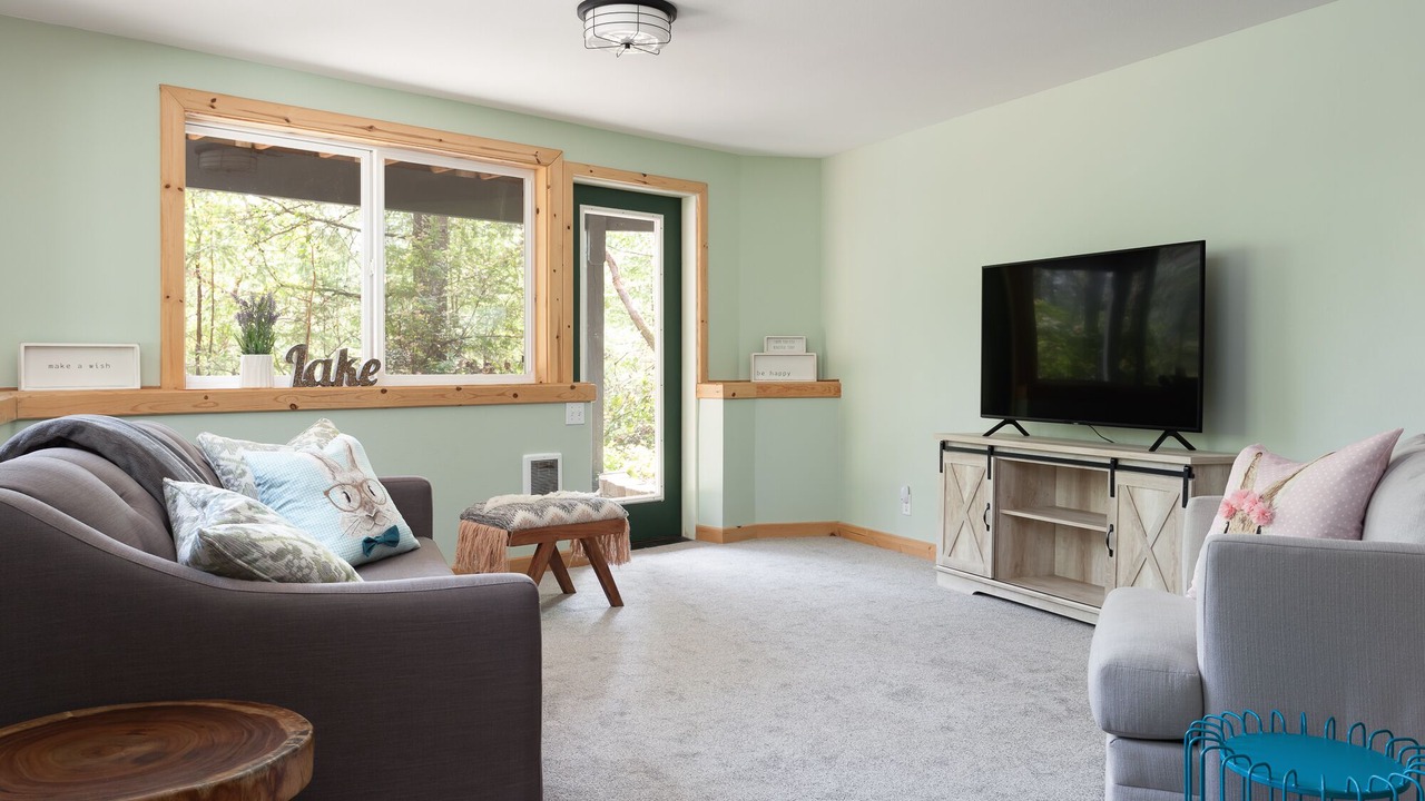 Photo of Bedroom in Anderson Island