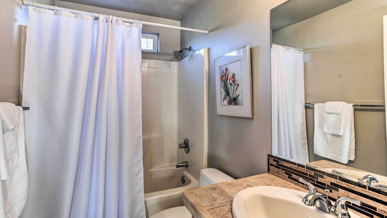 Photo of Bathroom in Northeast Tacoma