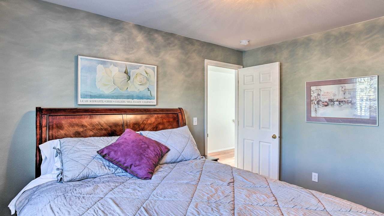 Photo of Bedroom in Northeast Tacoma