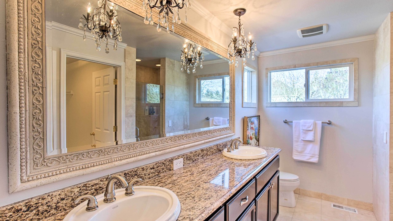 Photo of Bathroom in Northeast Tacoma