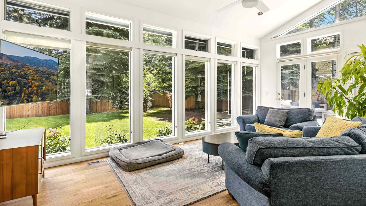 Photo of Livingroom in Sun Valley