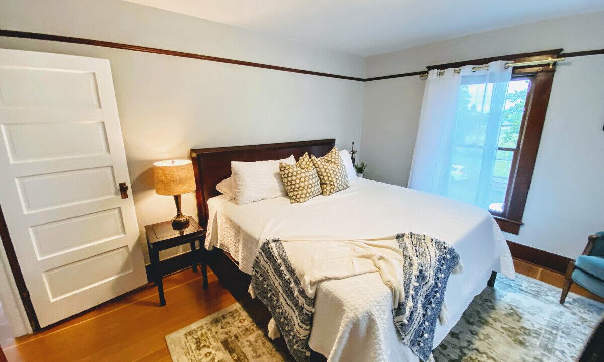 Photo of Bedroom in Albany
