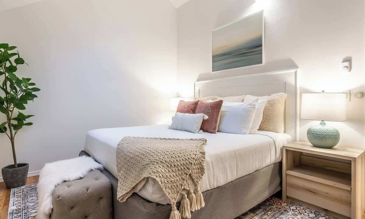 Photo of Bedroom in Glacier