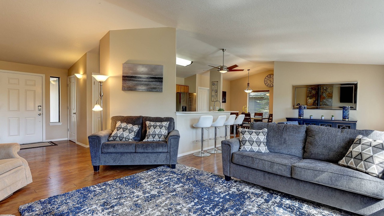 Photo of Livingroom in Three Rivers