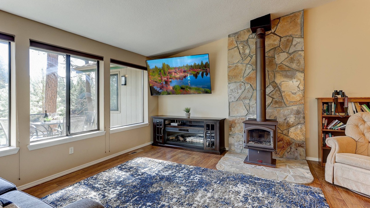 Photo of Livingroom in Three Rivers