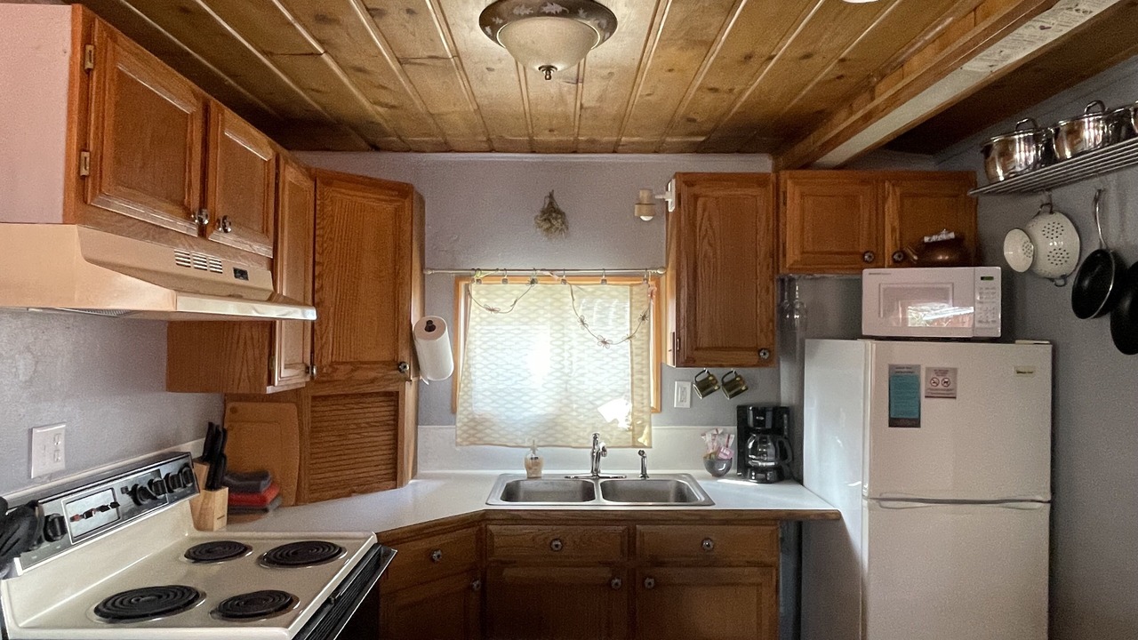 Photo of Kitchen in Lava Hot Springs