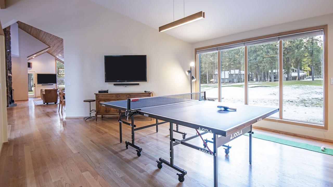 Photo of Bedroom in Black Butte Ranch