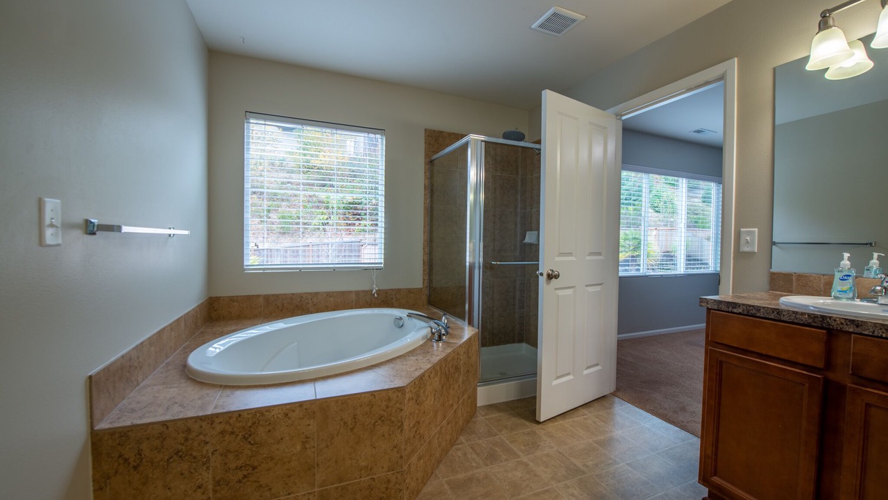 Photo of Bathroom in Bonney Lake