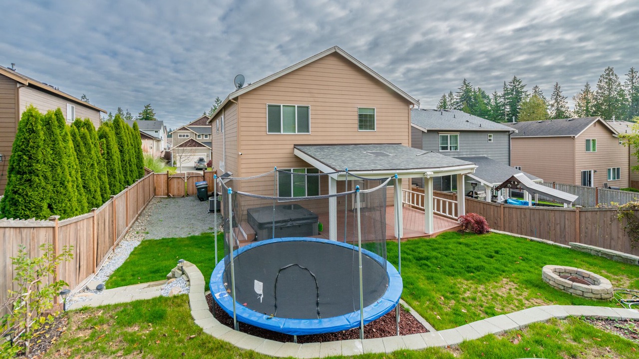 Photo of Outdoor in Bonney Lake