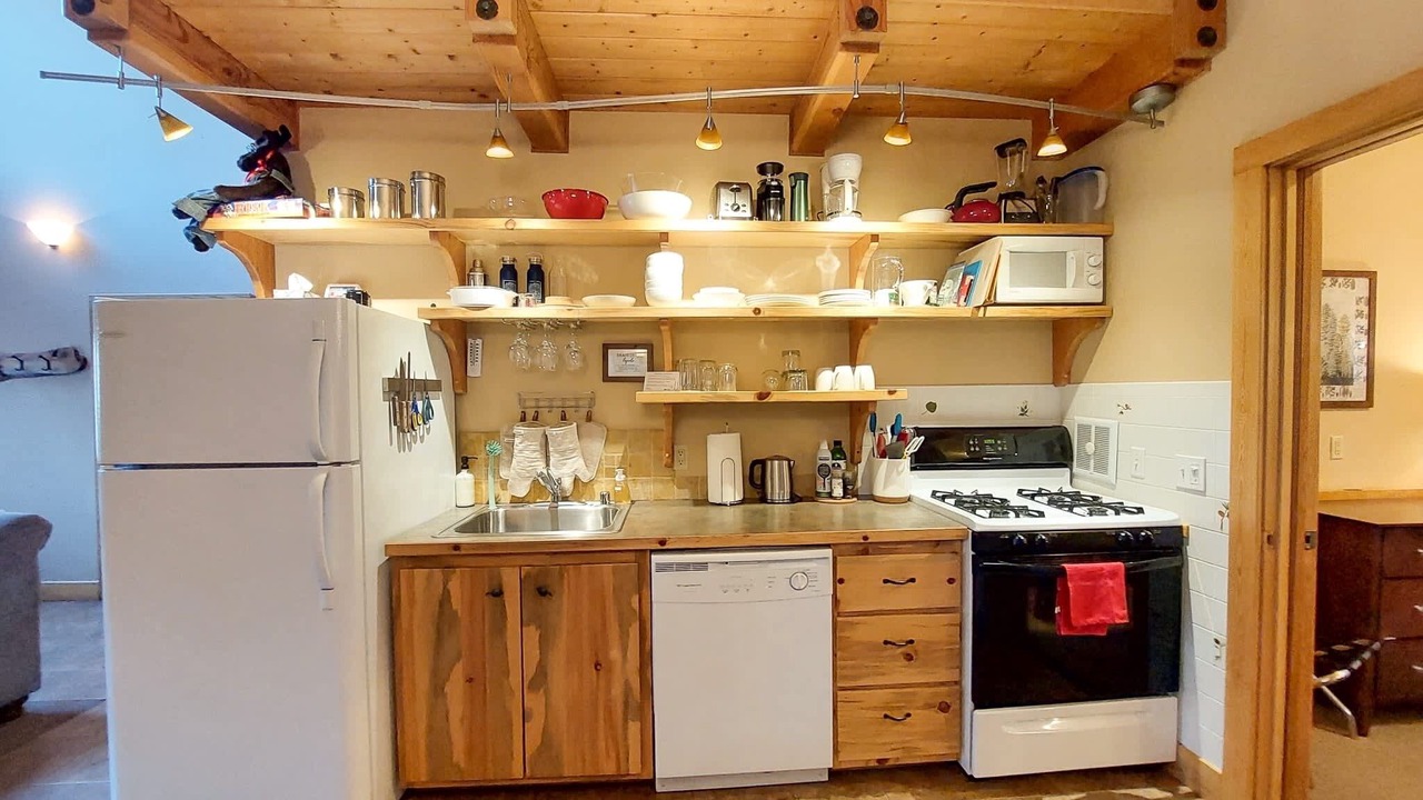 Photo of Kitchen in Mazama