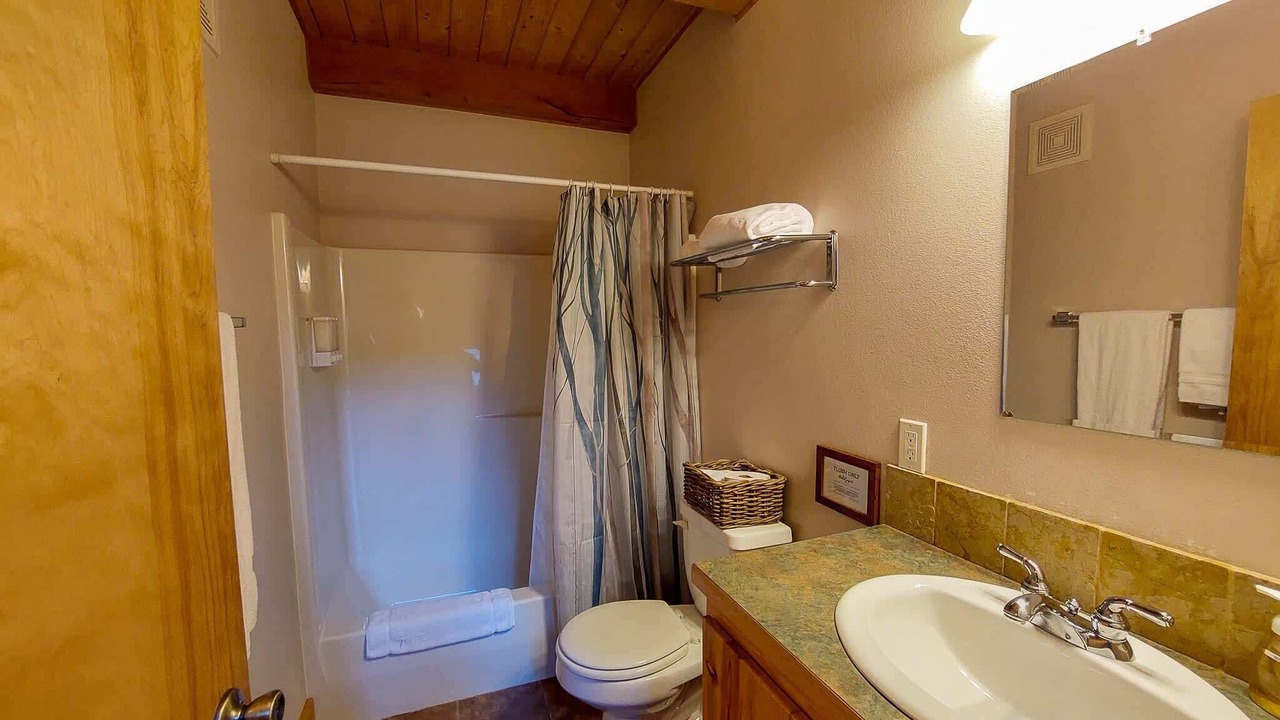 Photo of Bathroom in Mazama