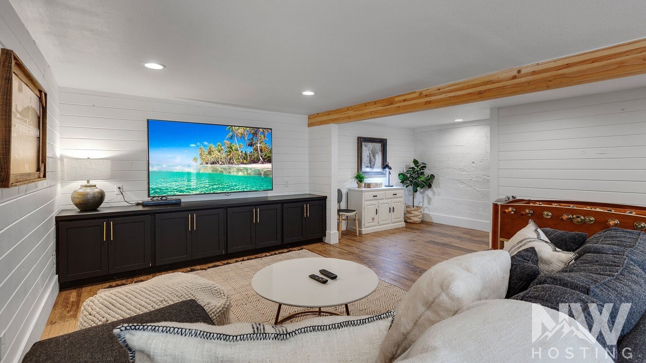 Photo of Livingroom in Garden District