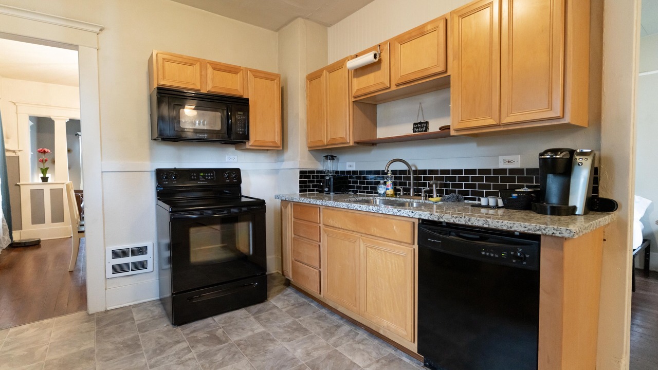 Photo of Kitchen in Central Tacoma