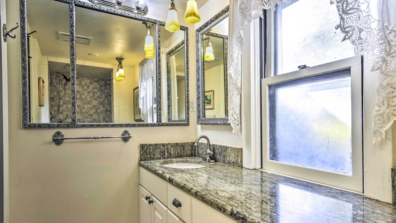 Photo of Bathroom in Irvington
