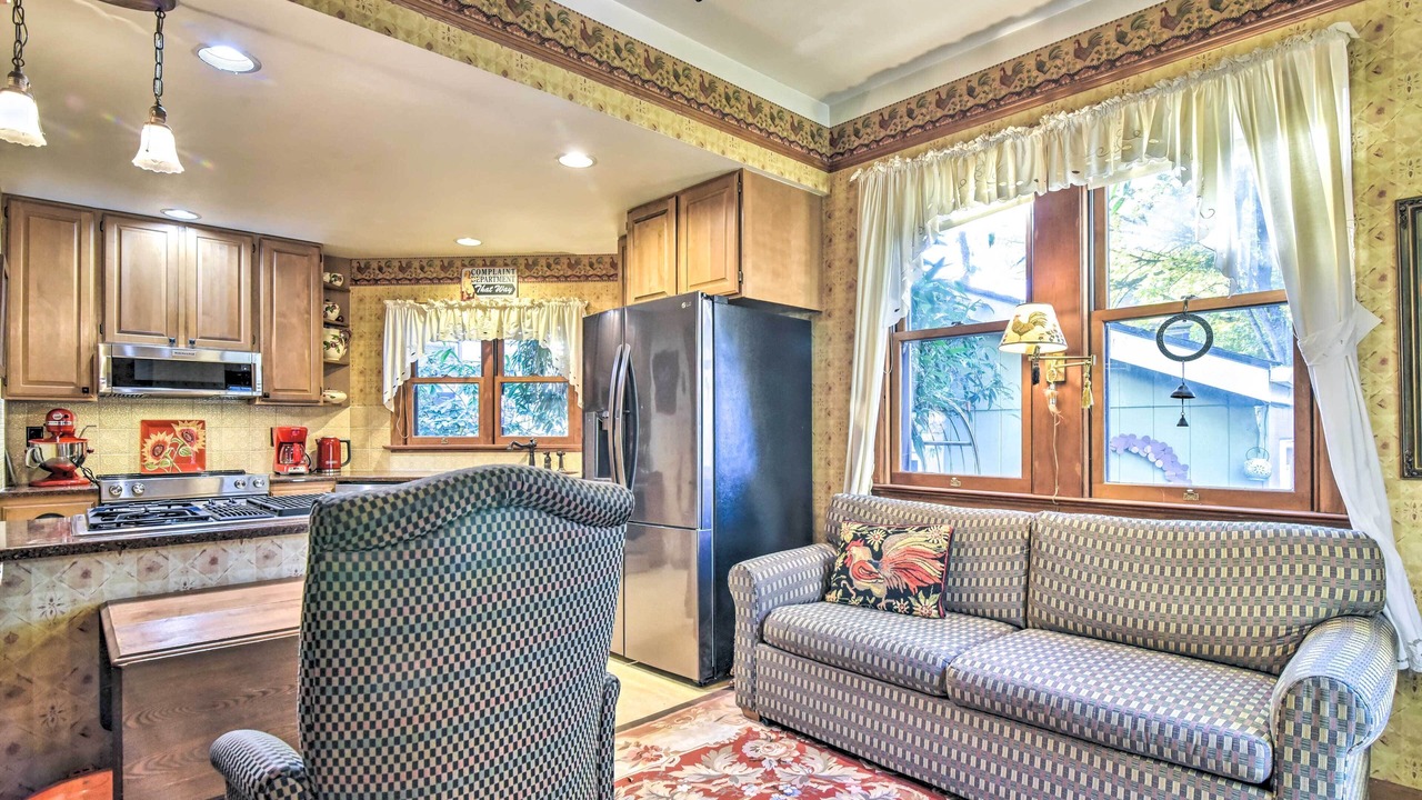 Photo of Livingroom in Irvington