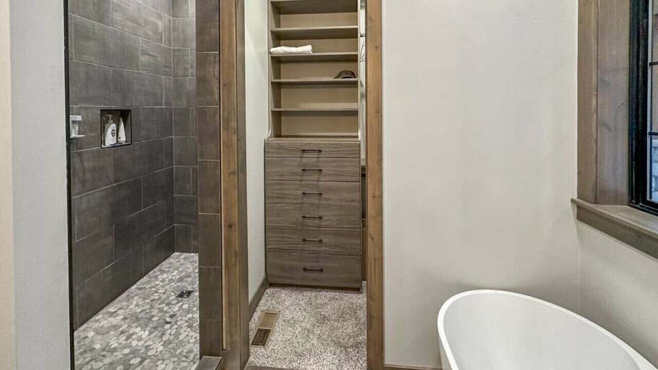Photo of Bathroom in Tamarack Resort