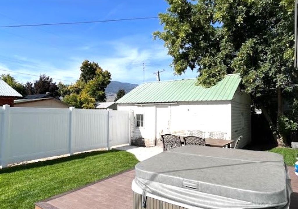 Photo of Patio Balcony in Salmon