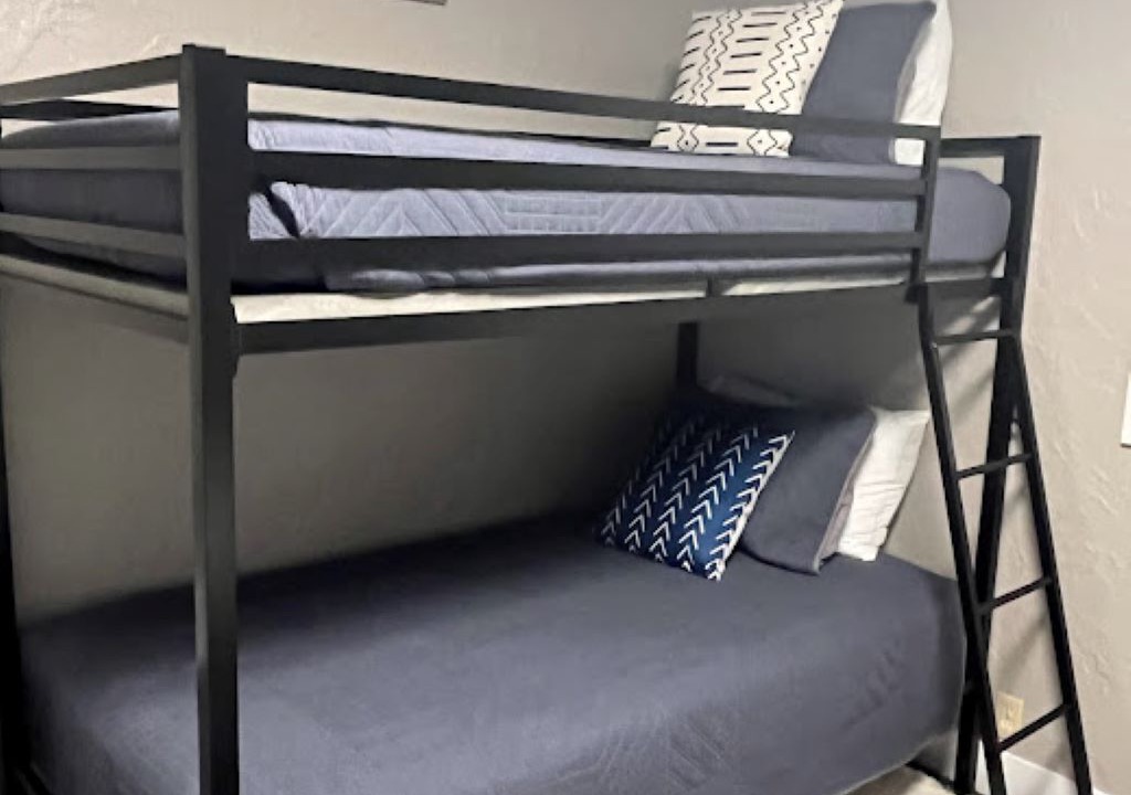 Photo of Bedroom in Salmon