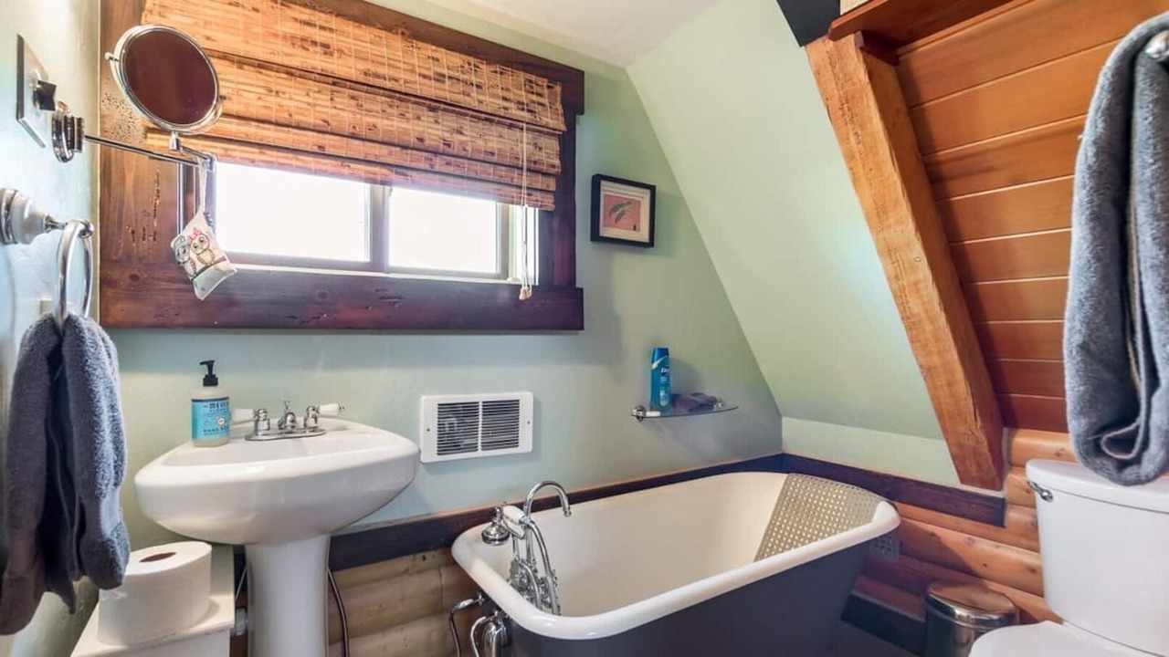 Photo of Bathroom in Clawson