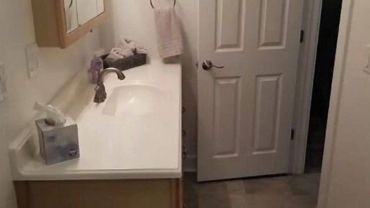 Photo of Bathroom in Lakebay