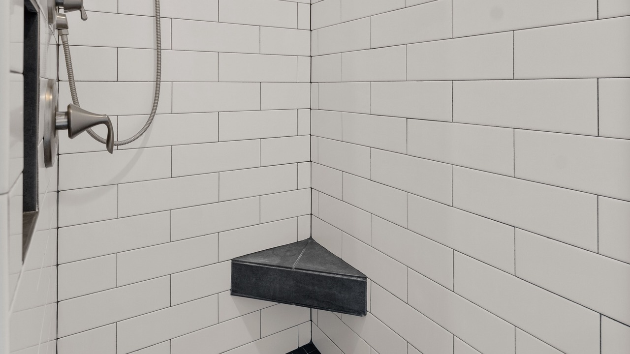 Photo of Bathroom in Pateros
