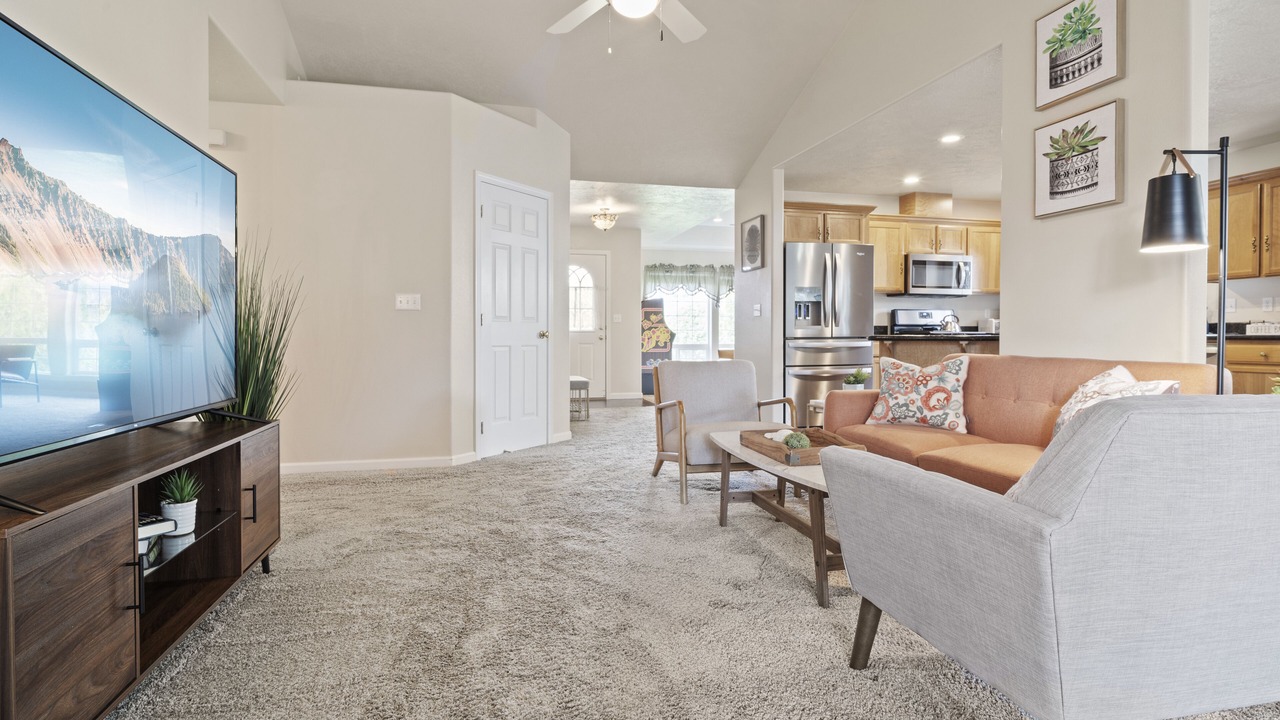 Photo of Livingroom in Medford