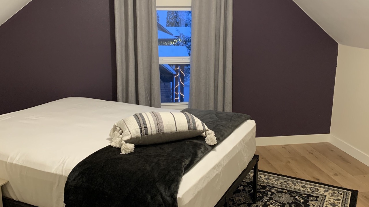Photo of Bedroom in Kellogg