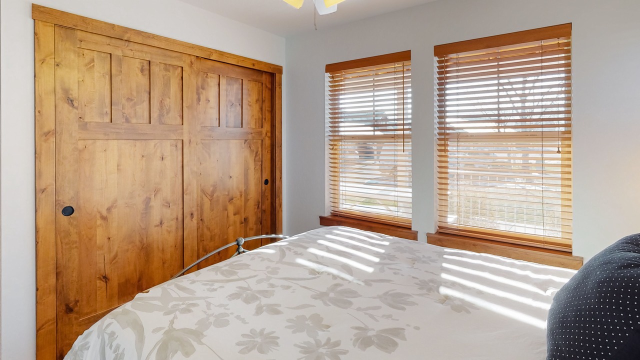 Photo of Bedroom in Dover Bay