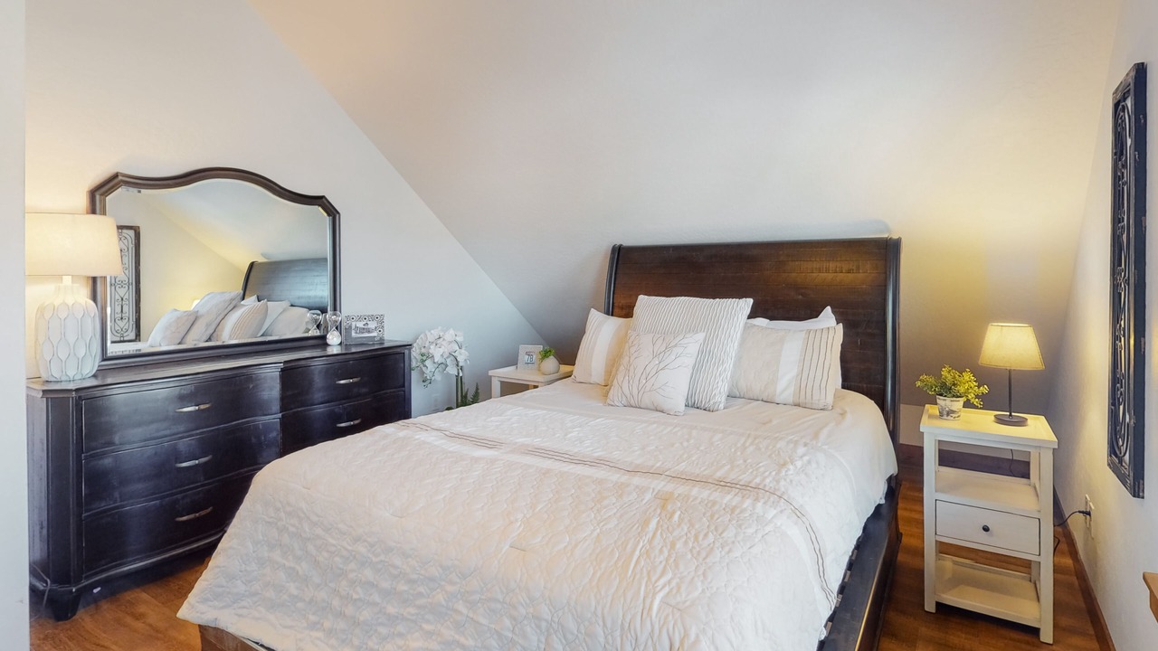 Photo of Bedroom in Dover Bay