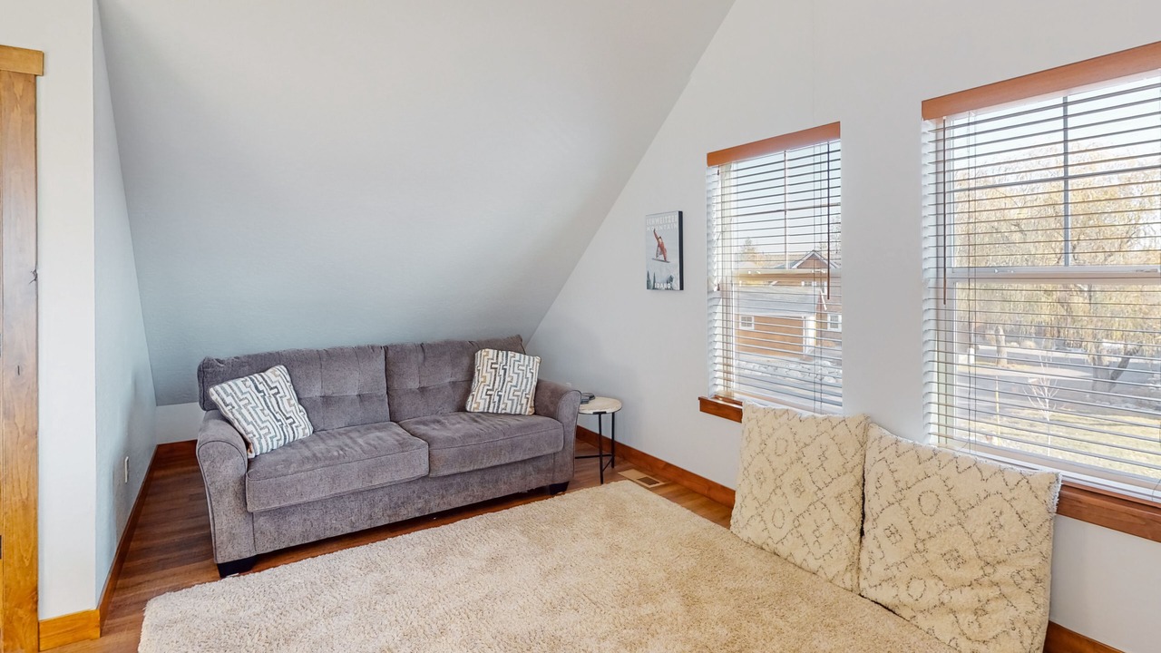 Photo of Livingroom in Dover Bay