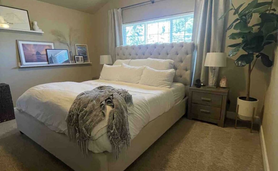 Photo of Bedroom in West Portland Park