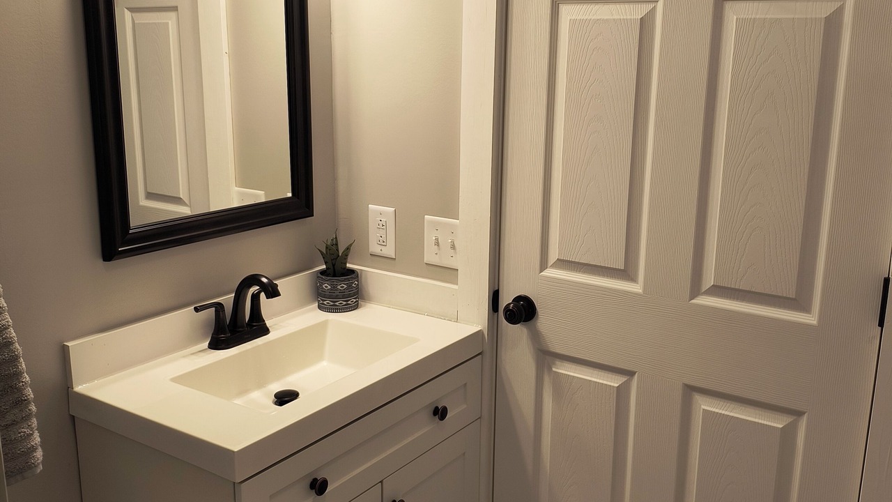 Photo of Bathroom in Argyle