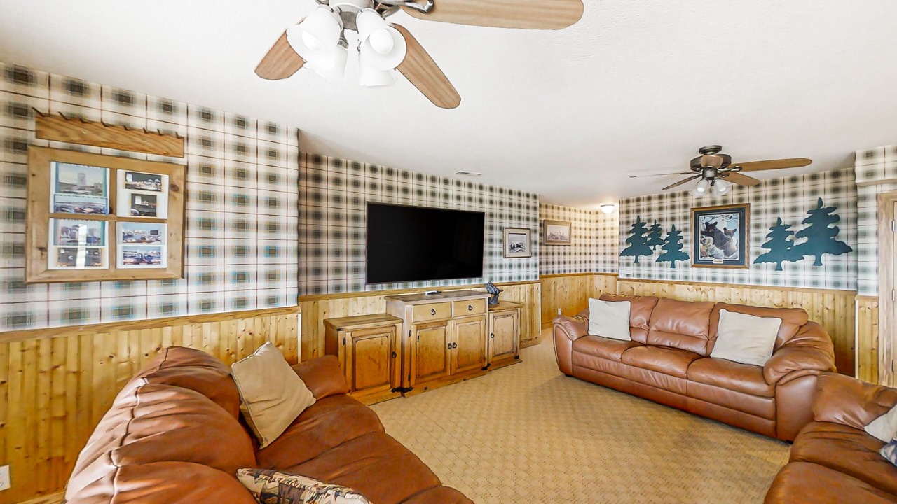 Photo of Livingroom in Sweetwater
