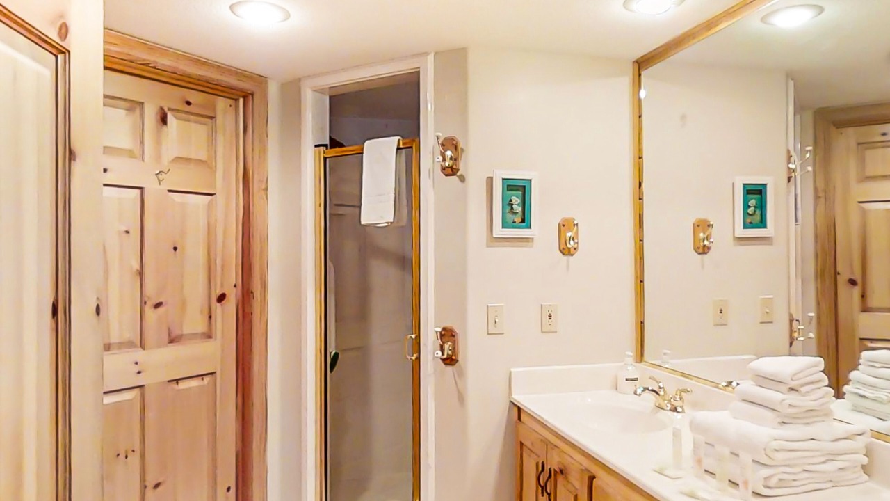 Photo of Bathroom in Sweetwater