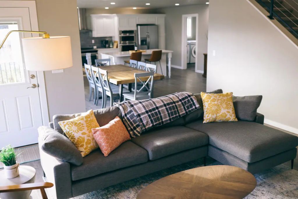 Photo of Livingroom in Southwest Ada County Alliance
